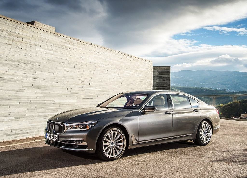 2016 - BMW 750Li, foto 5