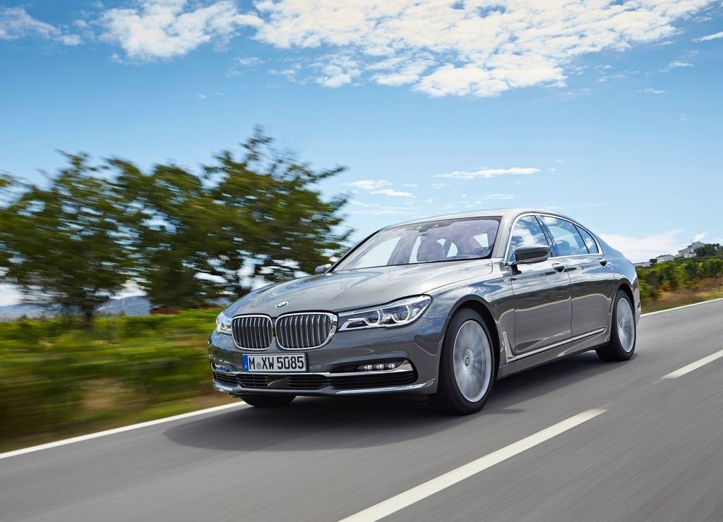 2016 - BMW 750Li, foto 17