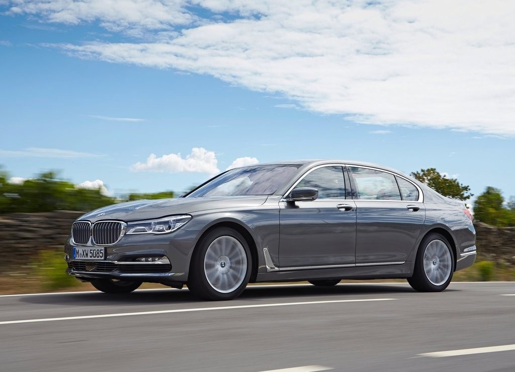 2016 - BMW 750Li, foto 22