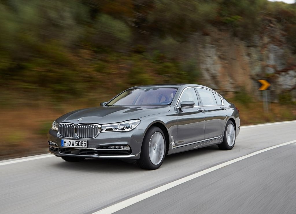 2016 - BMW 750Li, foto 24