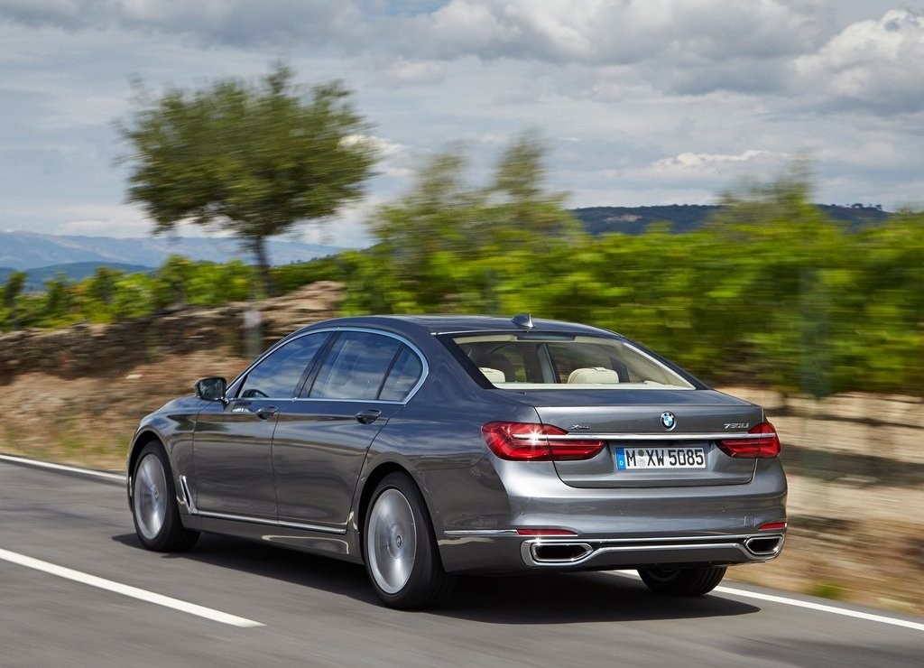2016 - BMW 750Li, foto 67