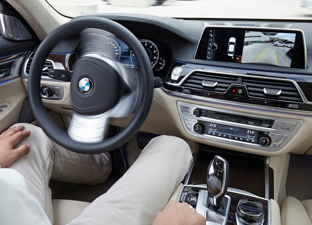 2016 - BMW 750Li, foto 91