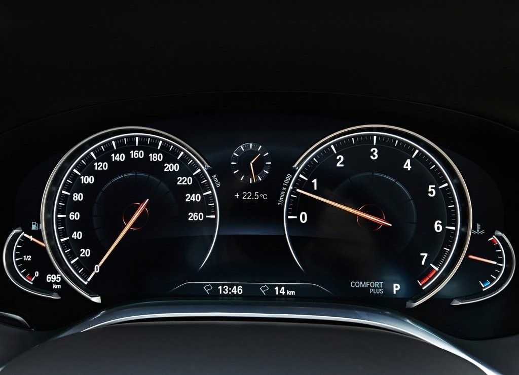 2016 - BMW 750Li, foto 93