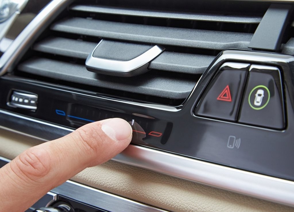 2016 - BMW 750Li, foto 100