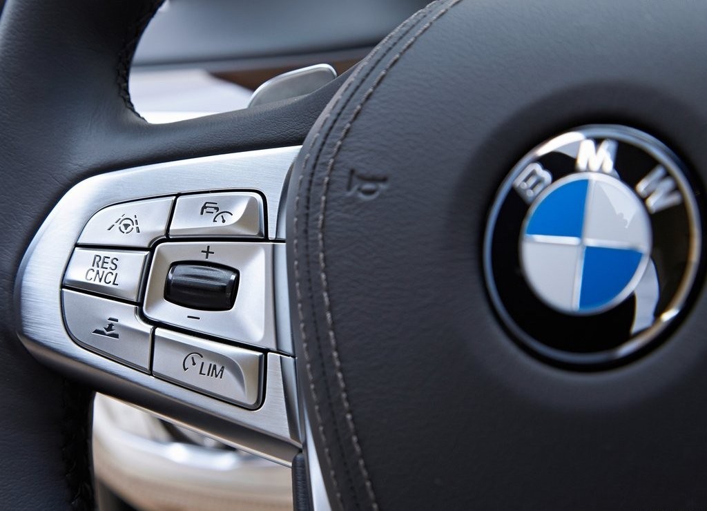 2016 - BMW 750Li, foto 113