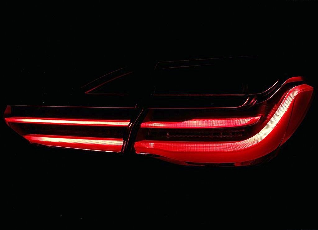 2016 - BMW 750Li, foto 129