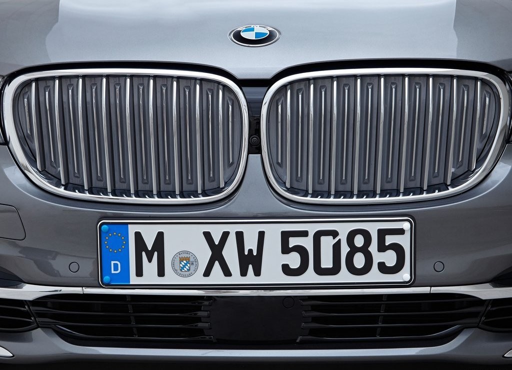 2016 - BMW 750Li, foto 134