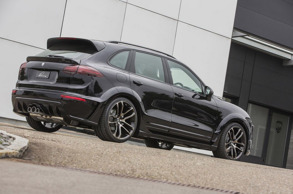 2015 - PORSCHE CAYENNE GTR CLR 558 BY LUMMA DESIGN, foto 5