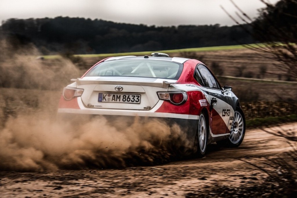 2016 - TOYOTA GT86 CS-R3, foto 4