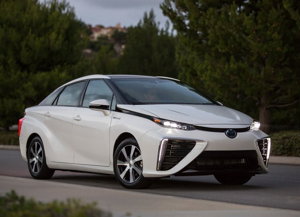 TOYOTA MIRAI, foto 3