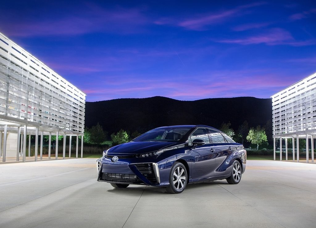 TOYOTA MIRAI, foto 8