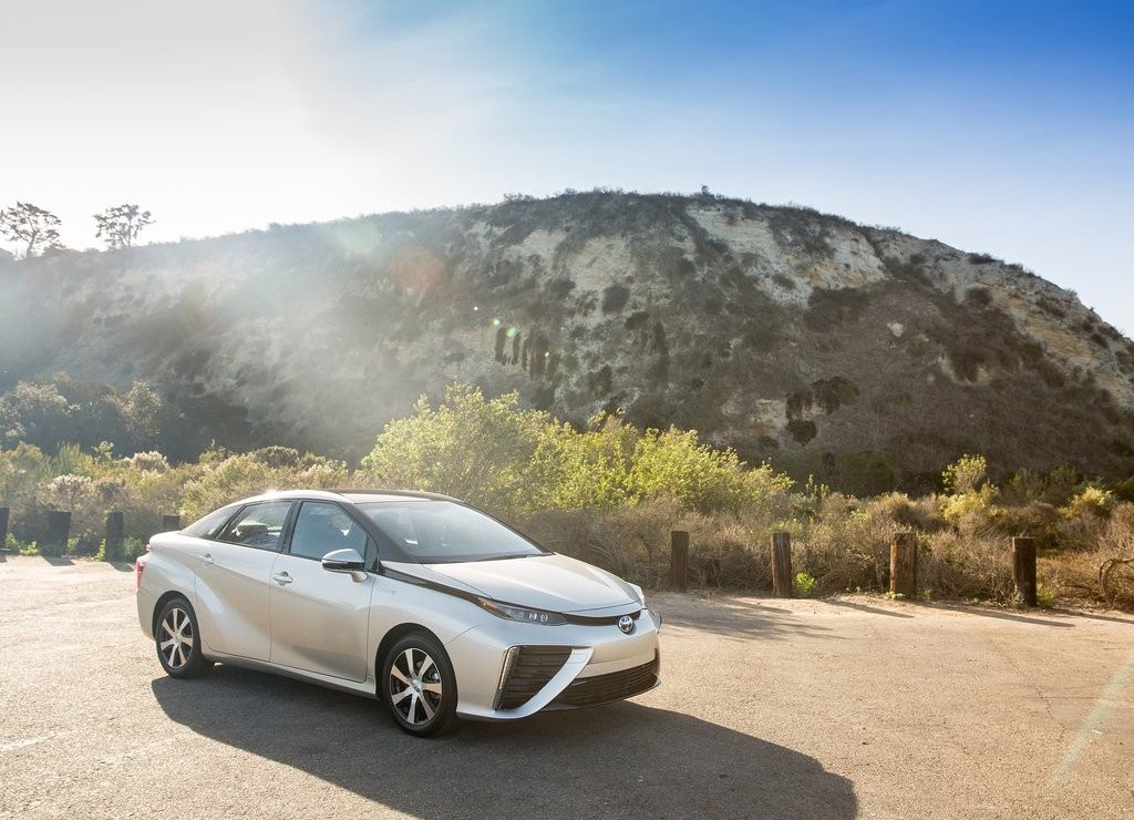 TOYOTA MIRAI, foto 14
