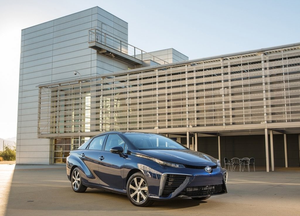 TOYOTA MIRAI, foto 19