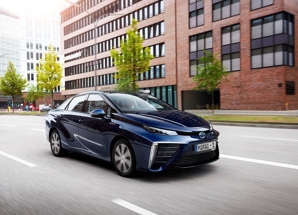 TOYOTA MIRAI, foto 31