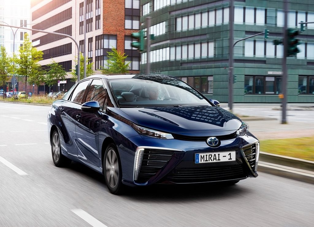 TOYOTA MIRAI, foto 32