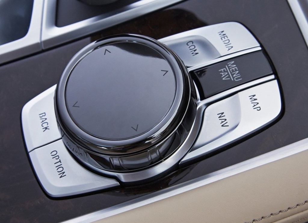 2016 - BMW 7 SERIES UK VERSION, foto 80