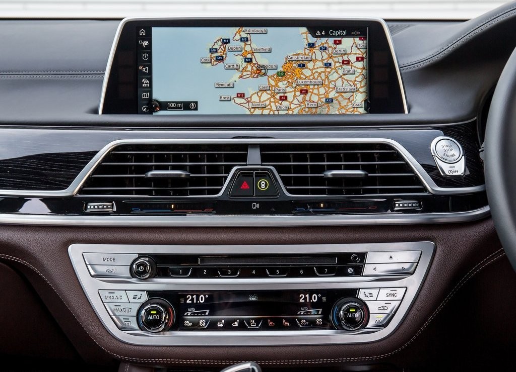 2016 - BMW 7 SERIES UK VERSION, foto 91