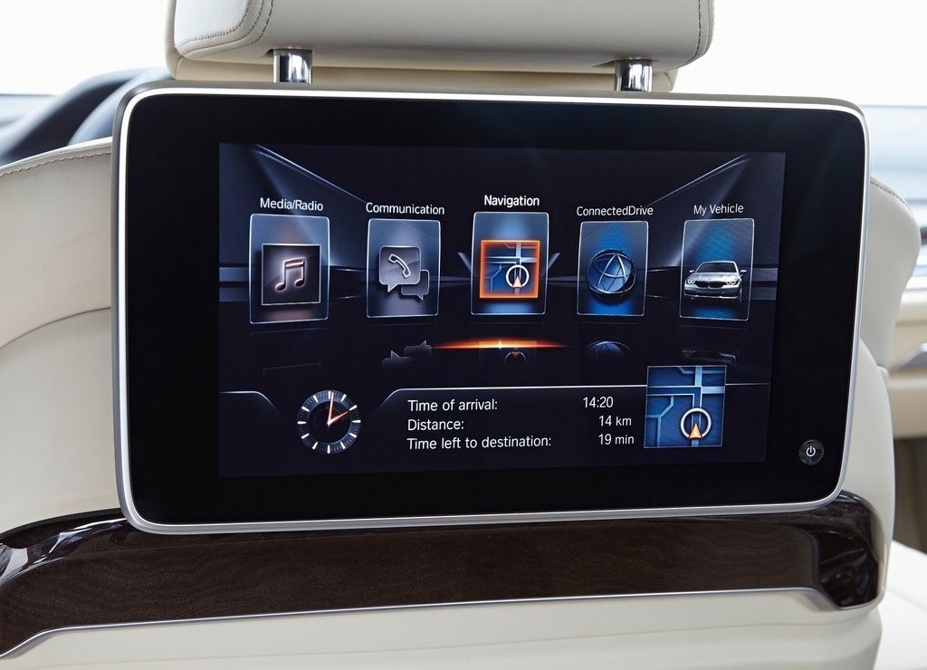 2016 - BMW 7 SERIES UK VERSION, foto 112