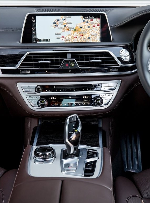 2016 - BMW 7 SERIES UK VERSION, foto 128