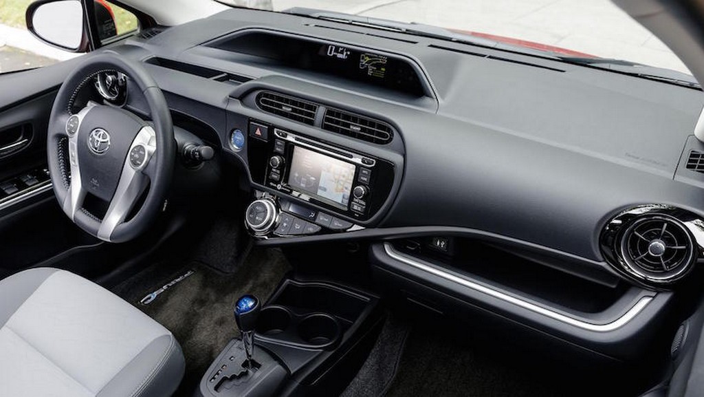 2016 - TOYOTA PRIUS C, foto 4