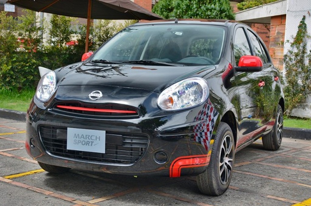 2015 - NISSAN MARCH SPORT, foto 1
