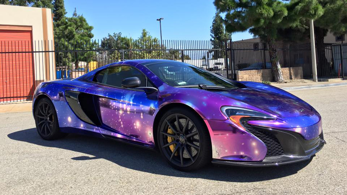 2015 - McLAREN 650S BY IMPRESSIVE WRAP, foto 1