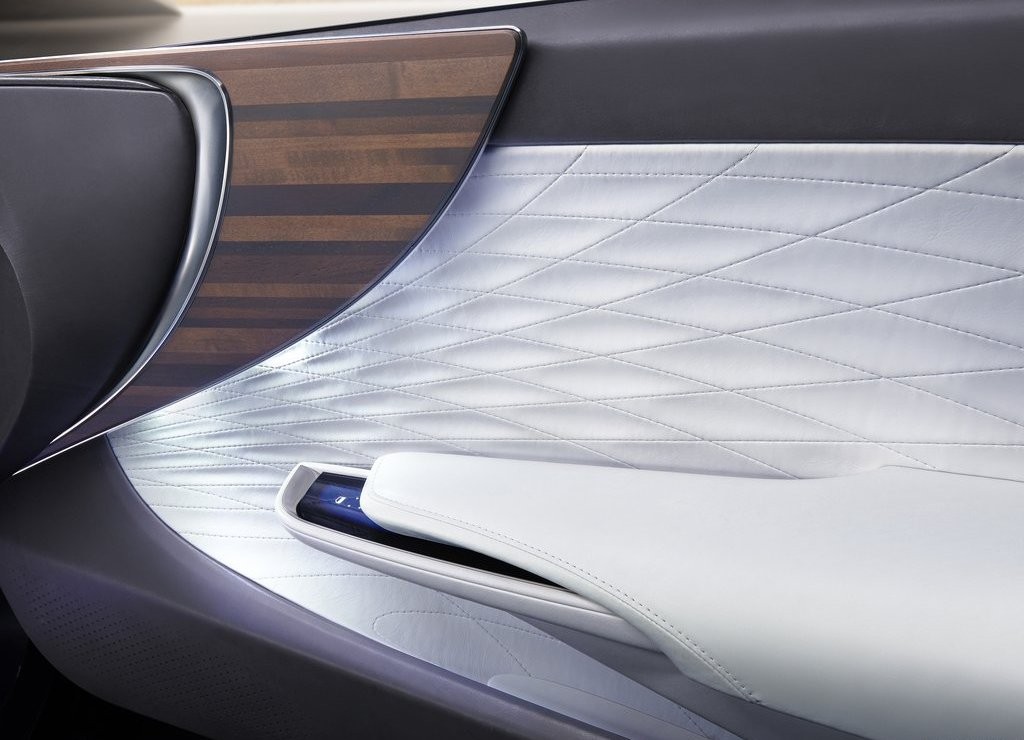 2015 - LEXUS LF-FC CONCEPT, foto 12
