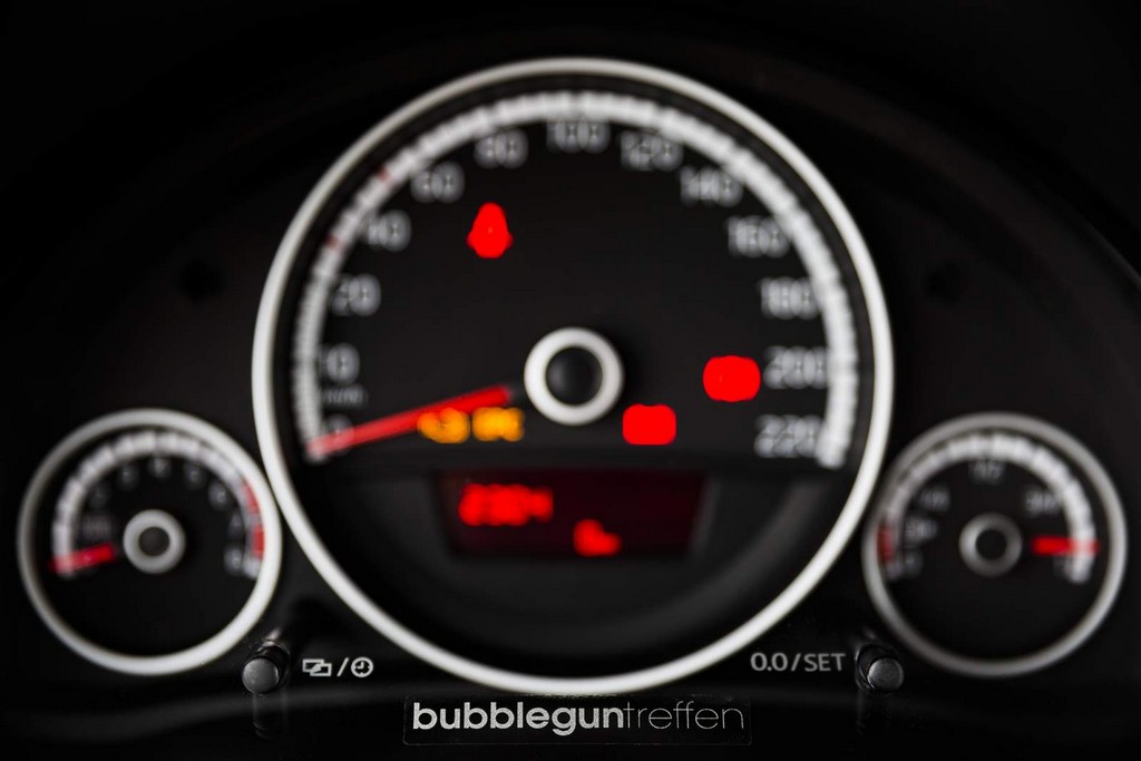 2015 - VOLKSWAGEN UP! TSI BUBBLE GUN TREFFEN CONCEPT, foto 7