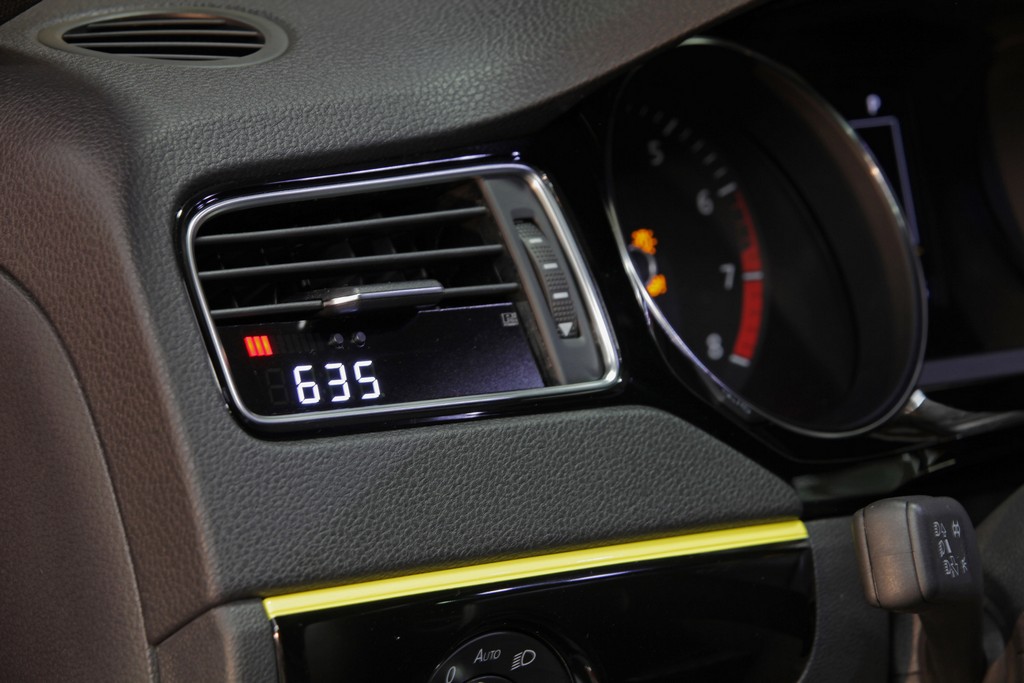 2016 - VOLKSWAGEN JETTA GLI MOMO EDITION, foto 5