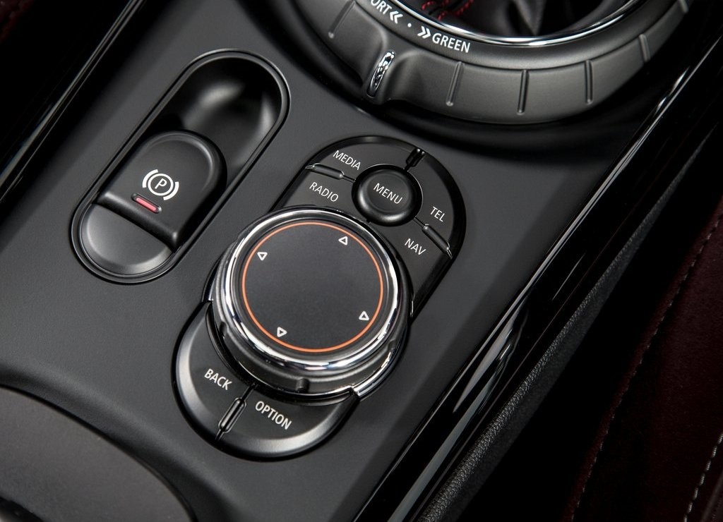 MINI CLUBMAN UK VERSION, foto 143