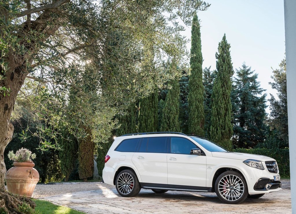 2017 - MERCEDES-AMG GLS 63, foto 1