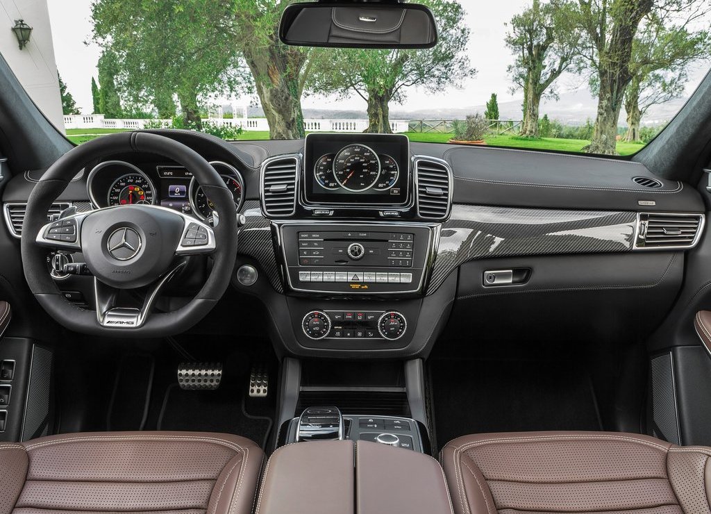 2017 - MERCEDES-AMG GLS 63, foto 24