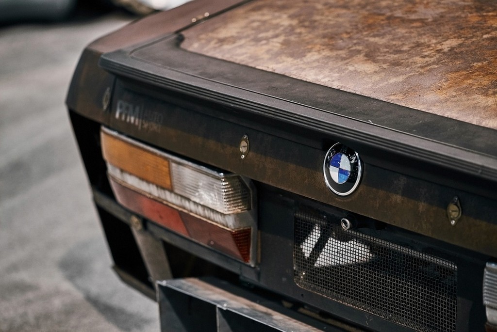 1985 - BMW 535i RUSTY SLAMMINGTON, foto 21