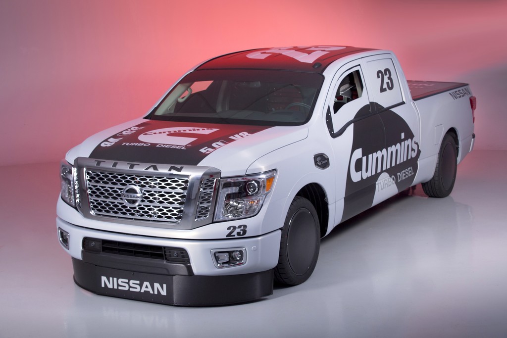 2016 - NISSAN TITAN XD TRIPLE NICKEL, foto 1
