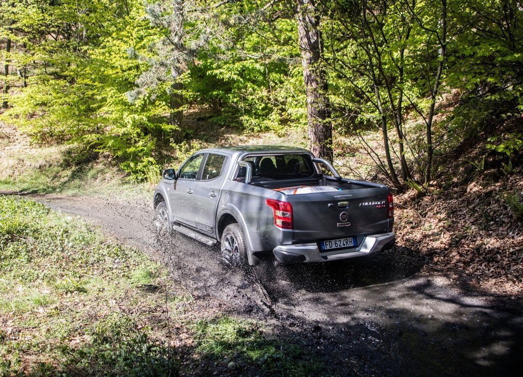 2017 - FIAT FULLBACK, foto 47