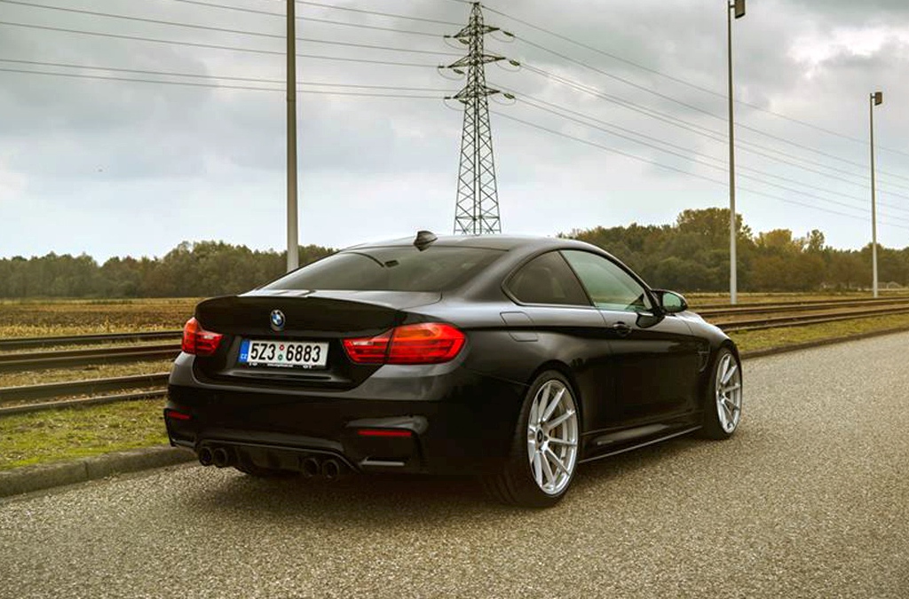 2015 - BMW M4 COUPE V-FF 102 BY VORSTEINER, foto 4