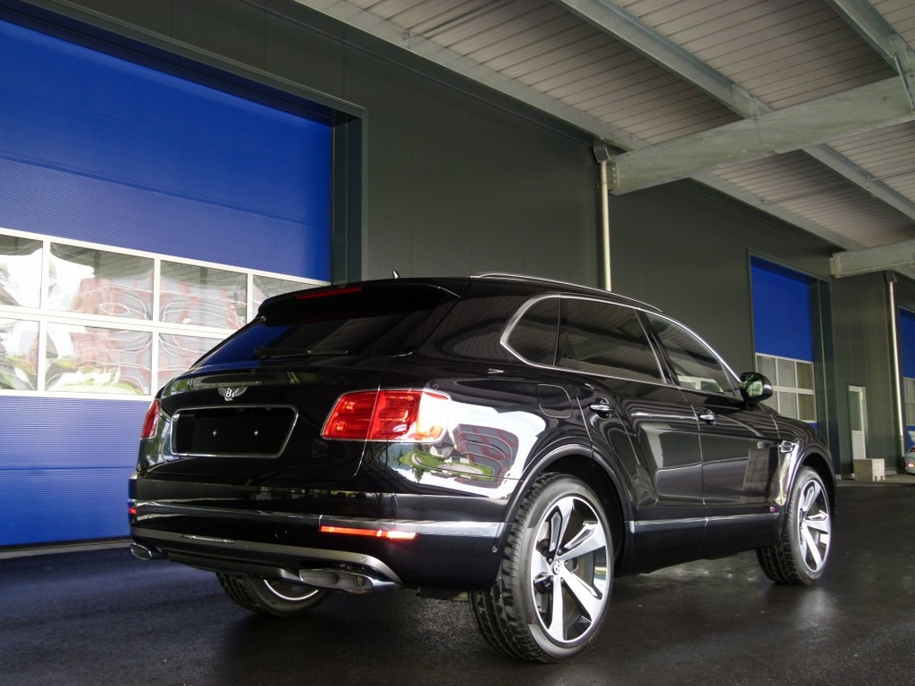 2016 - BENTLEY BENTAYGA FIRST EDITION, foto 11