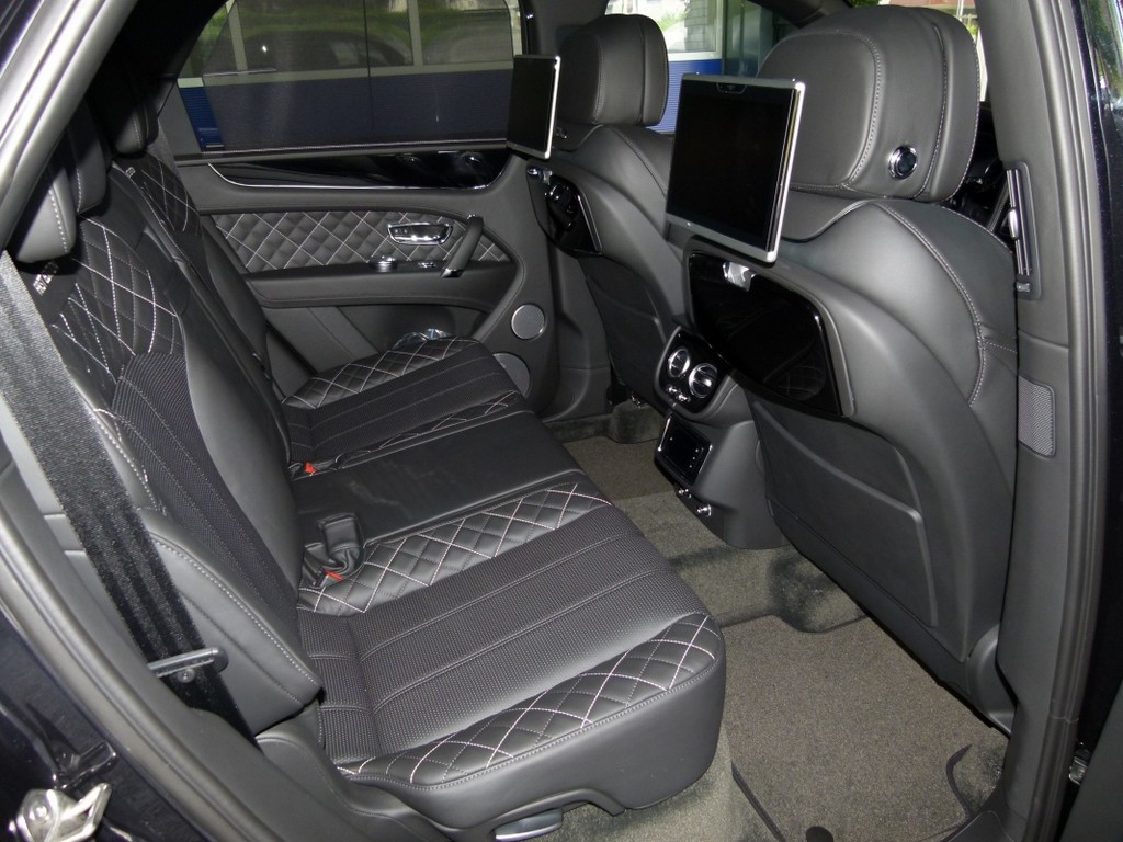 2016 - BENTLEY BENTAYGA FIRST EDITION, foto 14