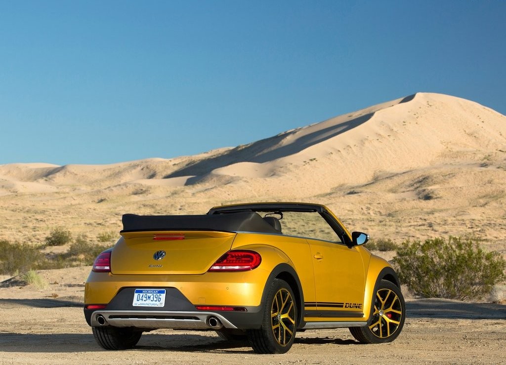 2016 - VOLKSWAGEN BEETLE DUNE, foto 9