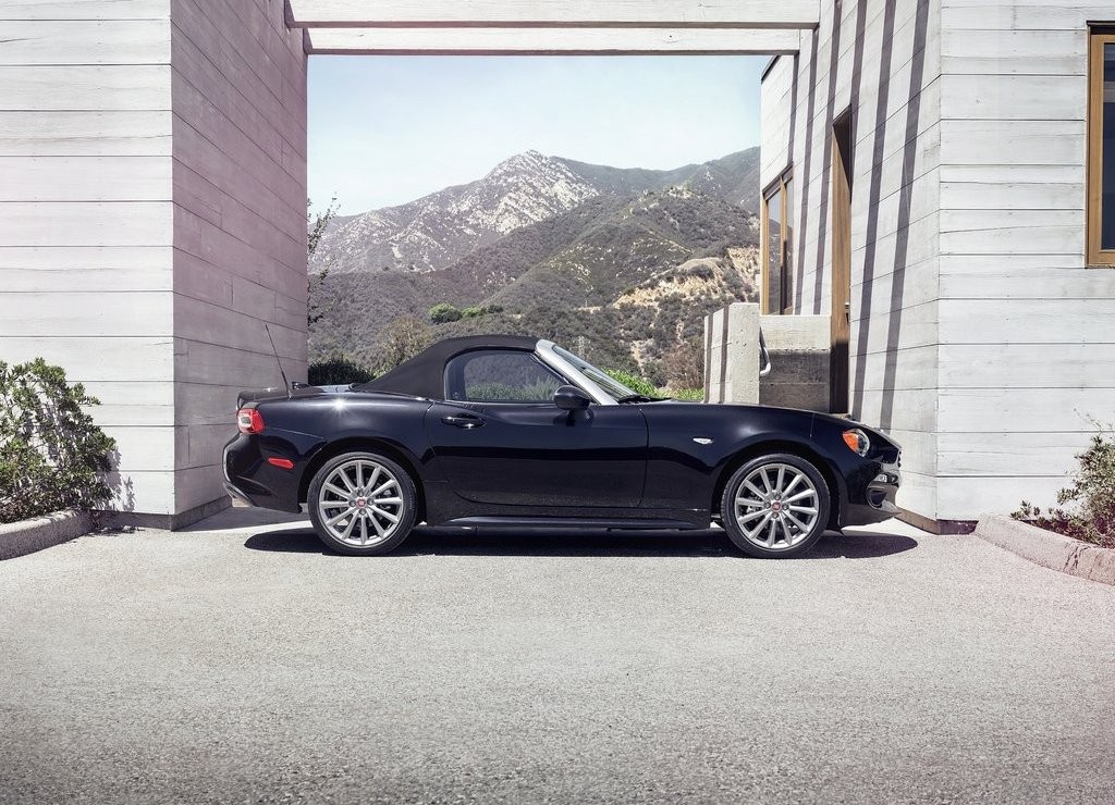 FIAT 124 SPIDER, foto 30