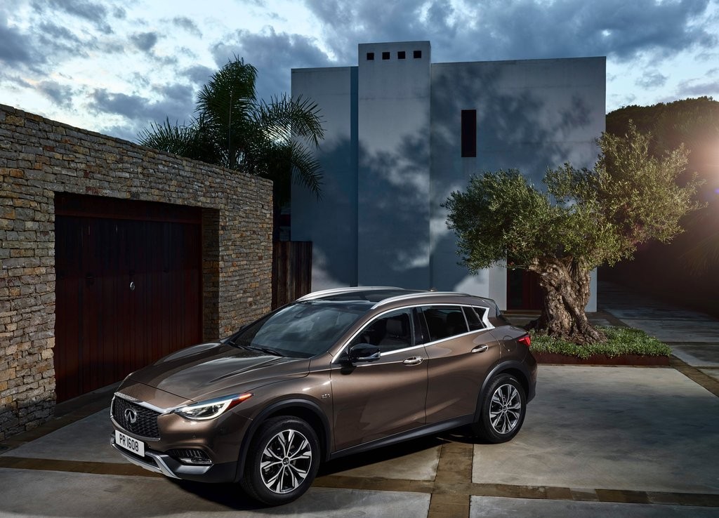INFINITI QX30, foto 29