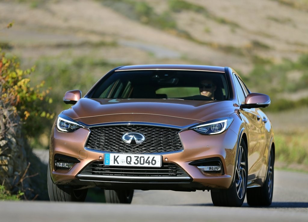 INFINITI QX30, foto 44