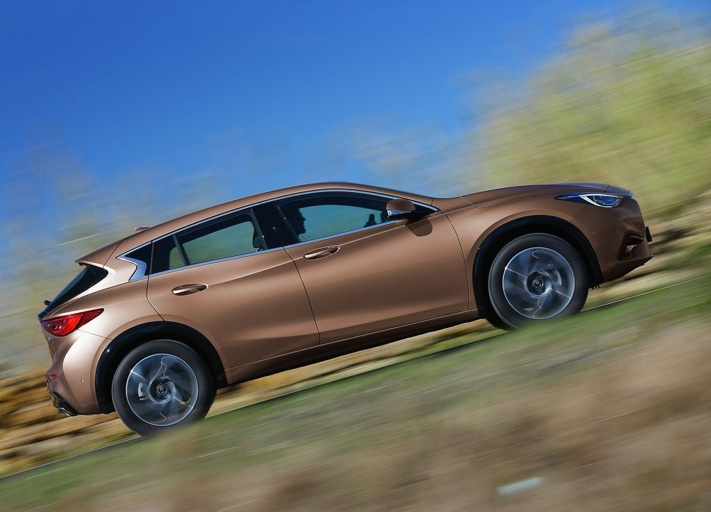INFINITI QX30, foto 75