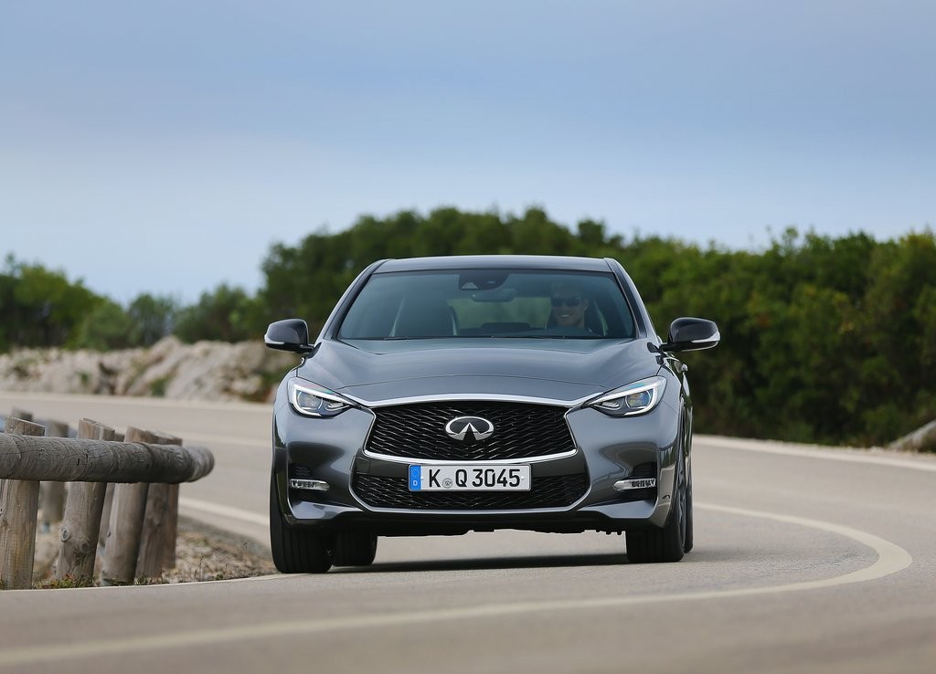 INFINITI QX30, foto 102