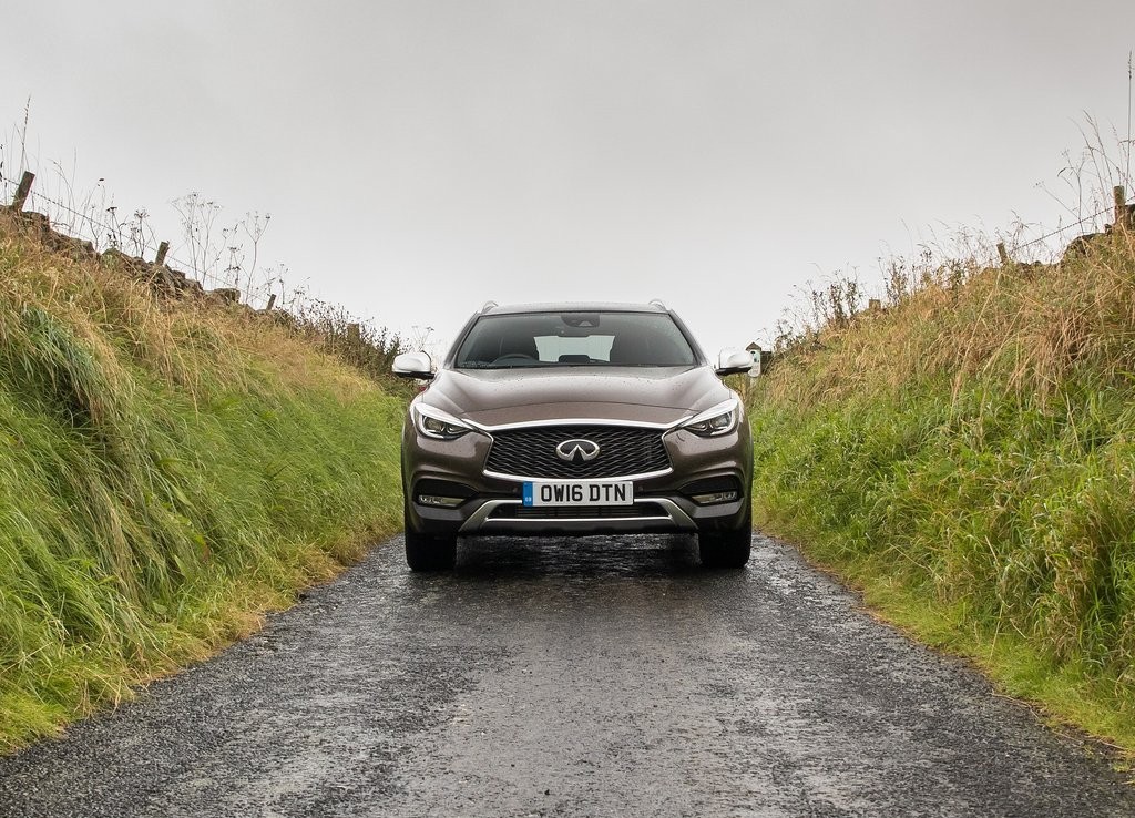 INFINITI QX30, foto 105