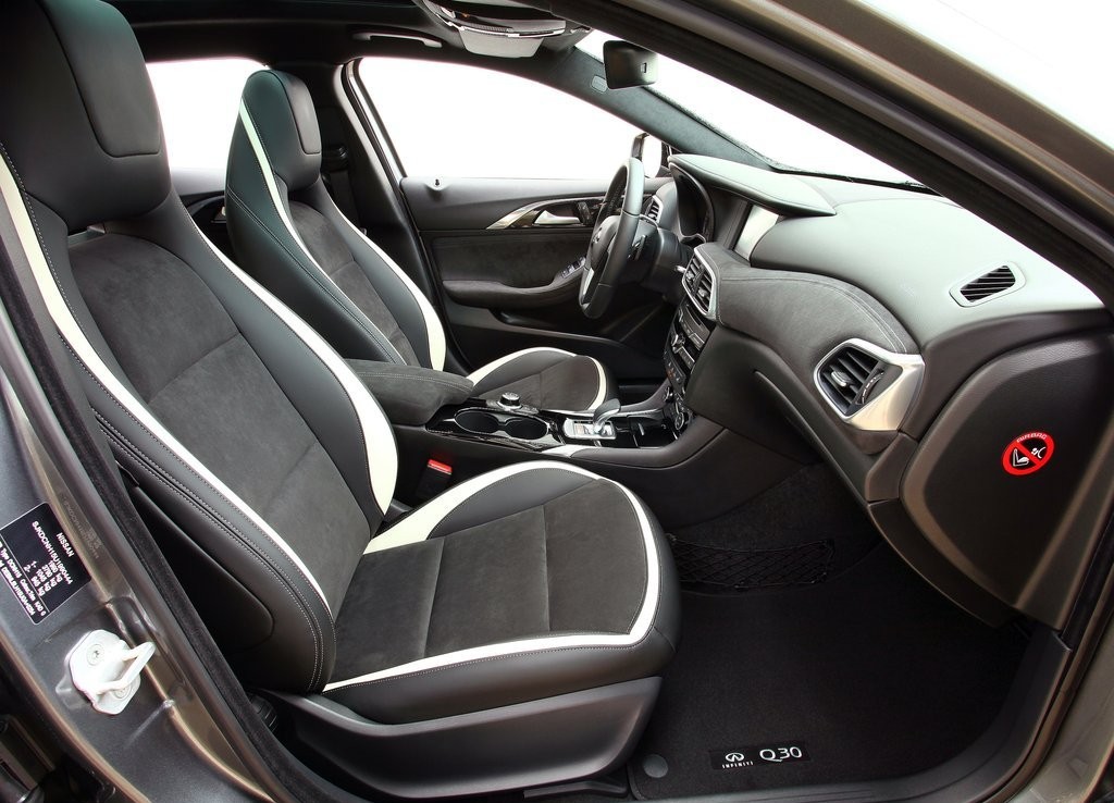 INFINITI QX30, foto 132