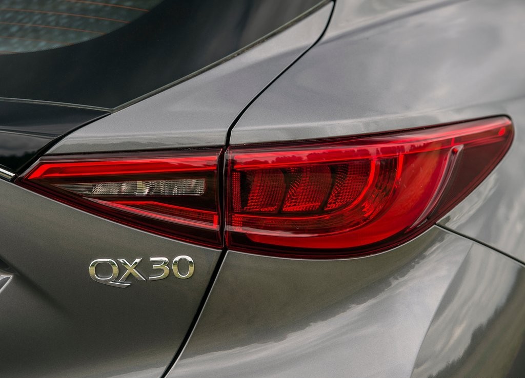 INFINITI QX30, foto 168