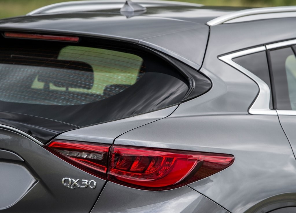 INFINITI QX30, foto 170