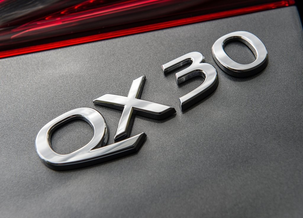 INFINITI QX30, foto 186