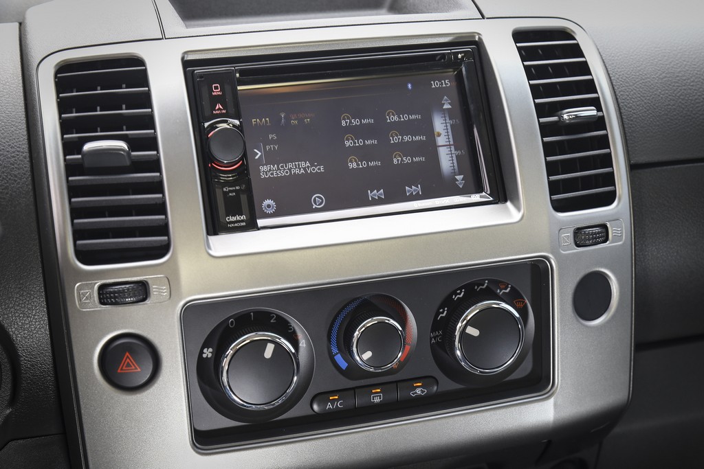NISSAN FRONTIER, foto 24